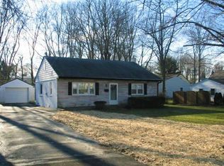 550 10th Ave, Warminster, PA 18974