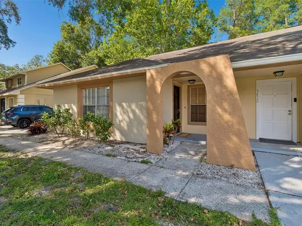 3410 Laurel Dale Dr, Tampa, FL 33618