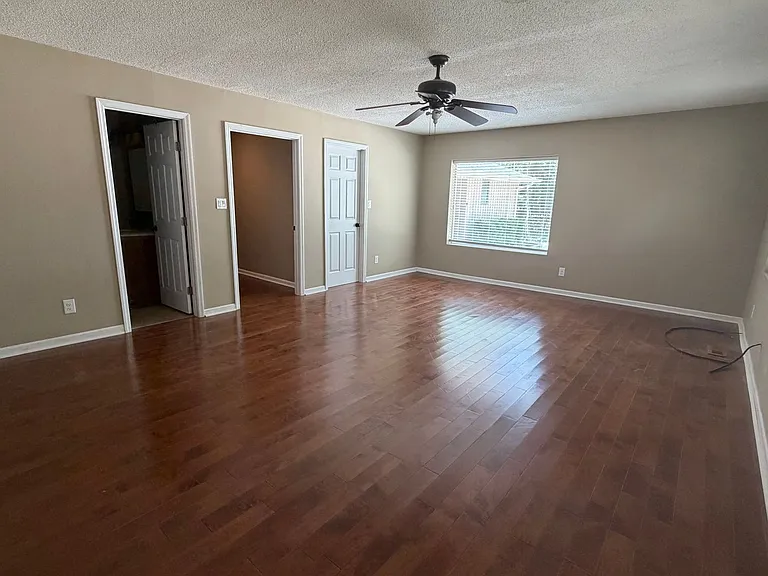332 Quail Holw — Photo 26