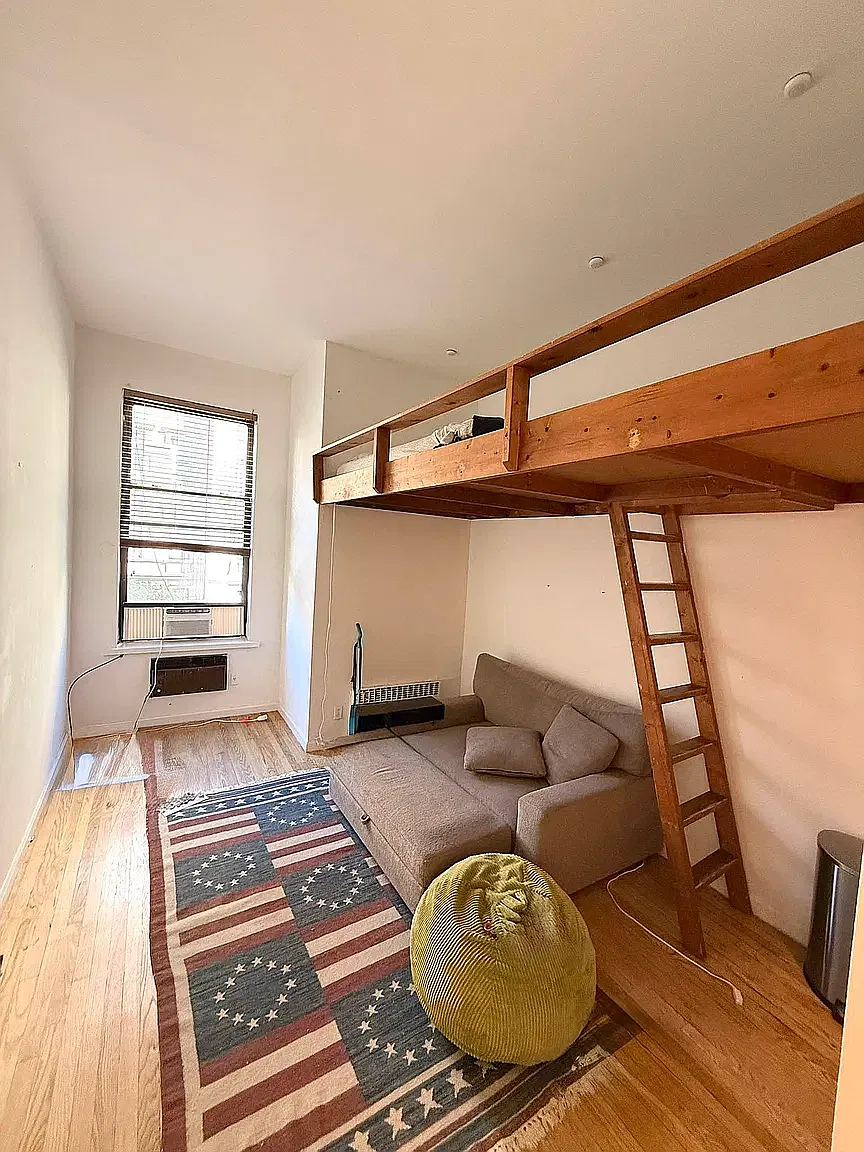 62 West 71st Street — Photo 4