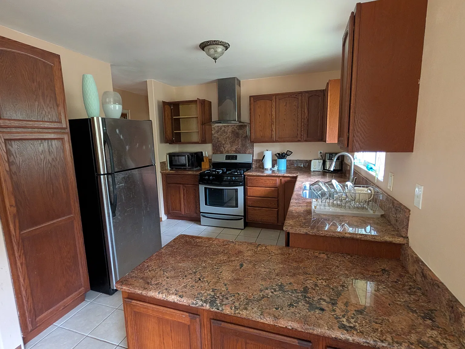 11-1778 Ulei St — Photo 4