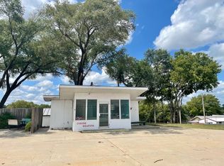 1712 Lincoln St, Concordia, KS 66901