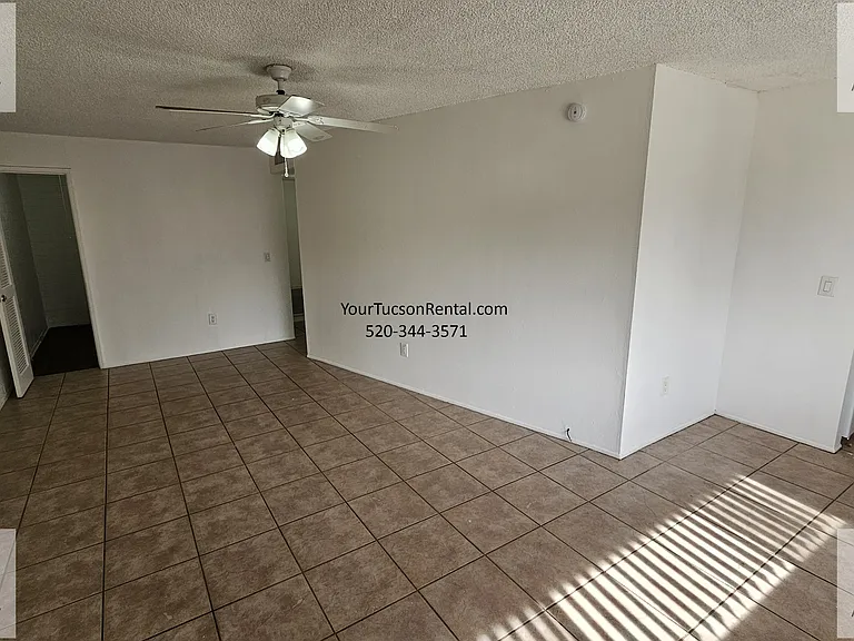 Country Club Road North Apartments — Photo 15