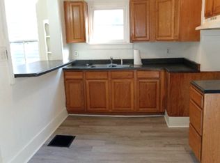 1006 E Kansas St, Peoria, IL