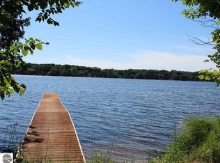 4256 E Duck Lake Rd, Grawn, MI 49637