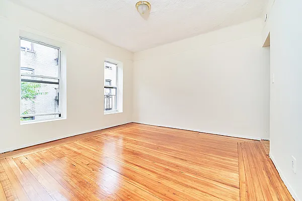 Rented by Living New York | media 14