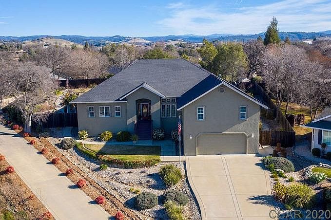 1st image of 531 Live Oak Ct #124