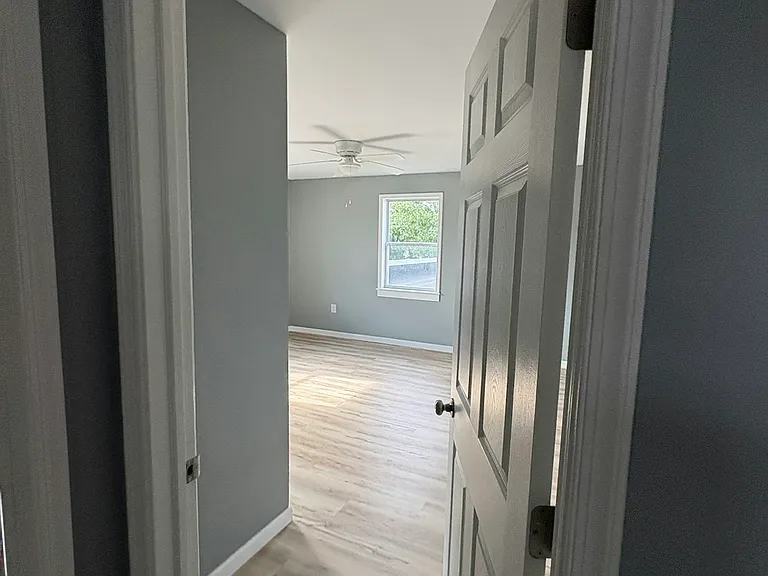615 George St — Photo 13