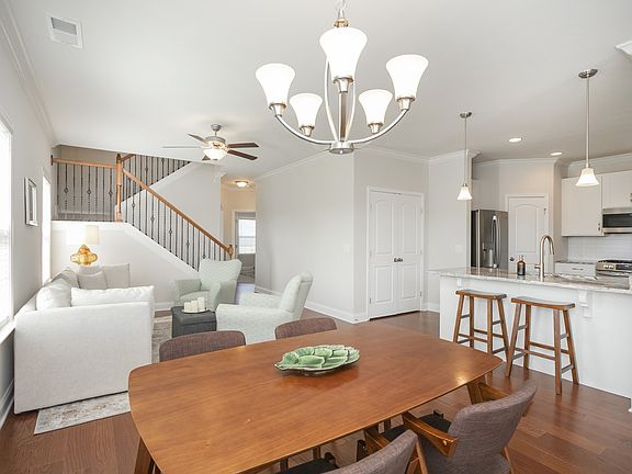 5th image of 1820 Neswick Ct