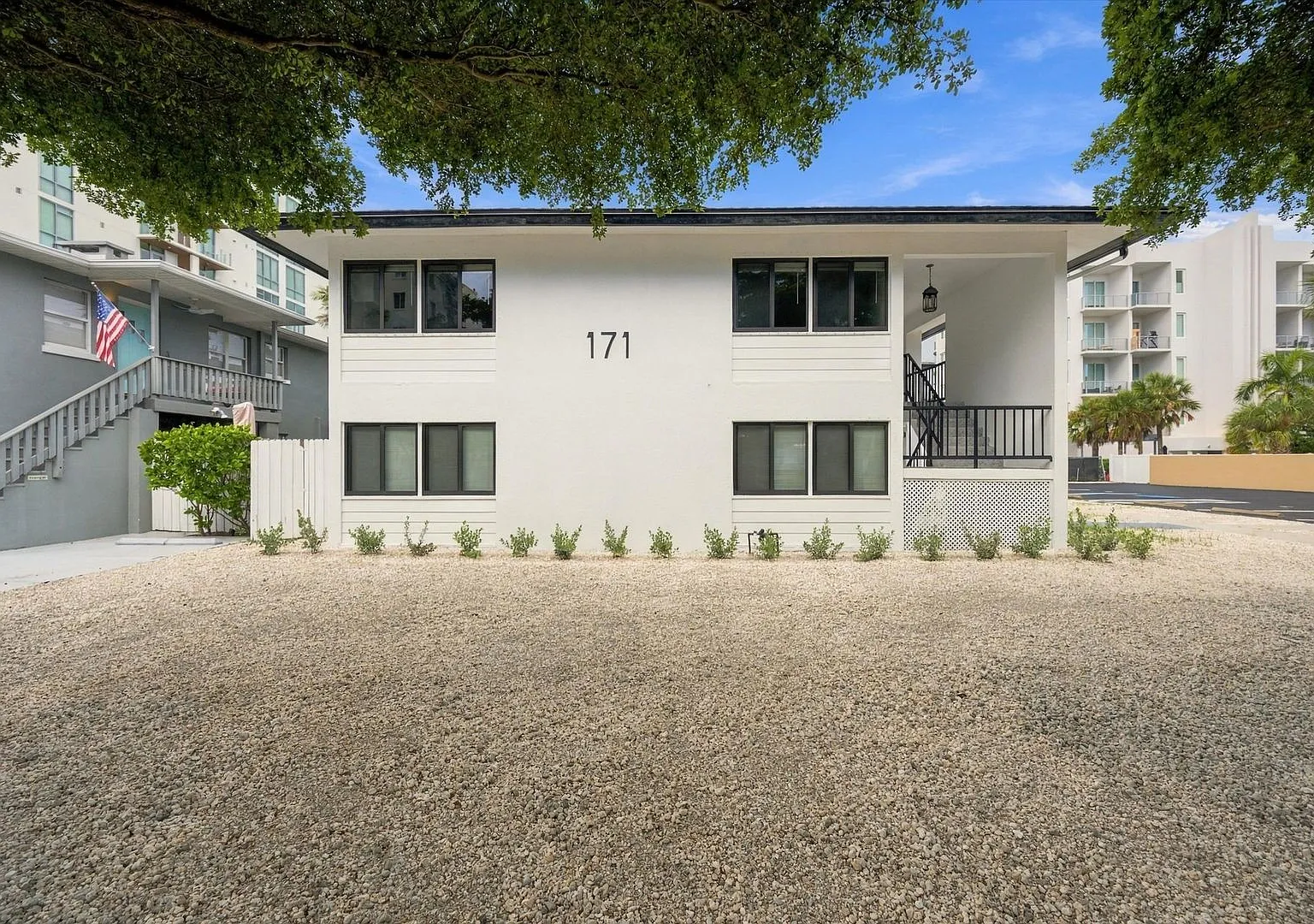 171 Golden Gate Pt — Photo 2