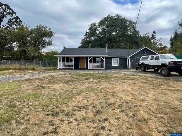 1201 49th Ave, Sweet Home, OR 97386