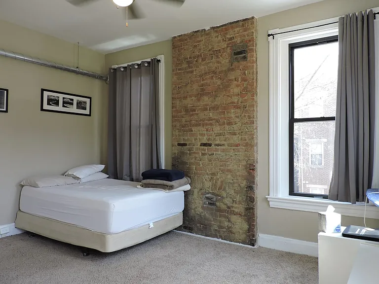 Walnut St. Apartments — Photo 29