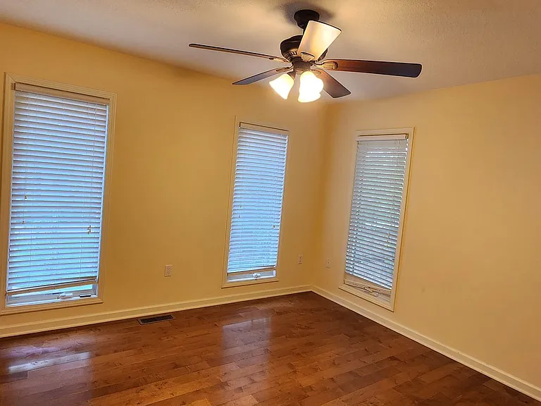 17 Marquette Ct — Photo 13