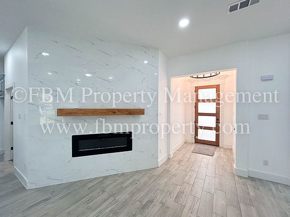 4th image of 114 Dowdy Ln