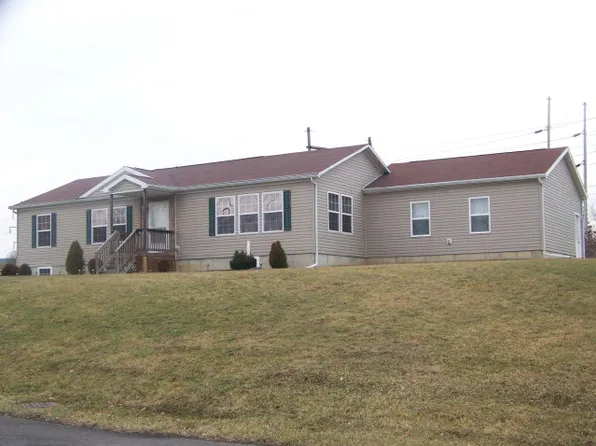 96 Country Est, Horseheads, NY 14845