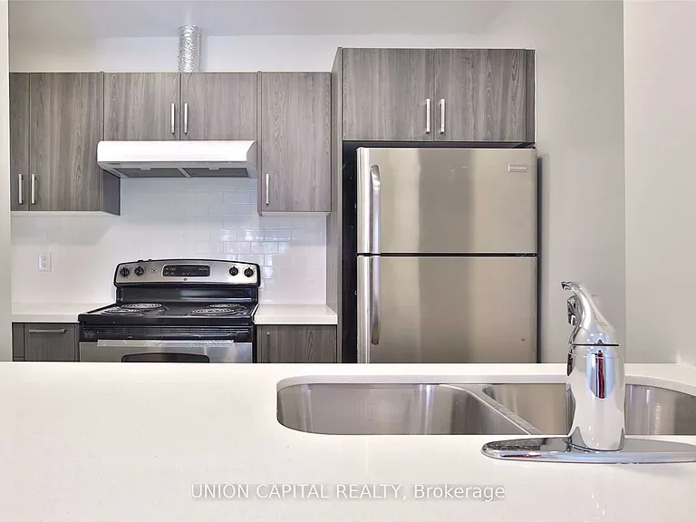 366 Balliol St #UPPER — Photo 6