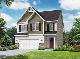 322 Highland Forest Dr, Fuquay Varina, NC 27526