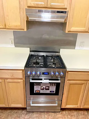 Rented by Vass Stevens Group | media 24