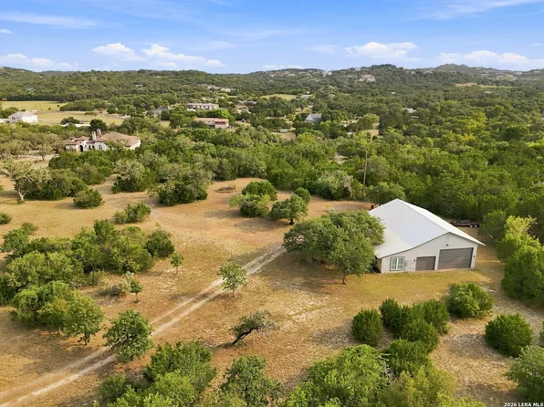 9542 Majestic Oak Cir, San Antonio, TX 78255