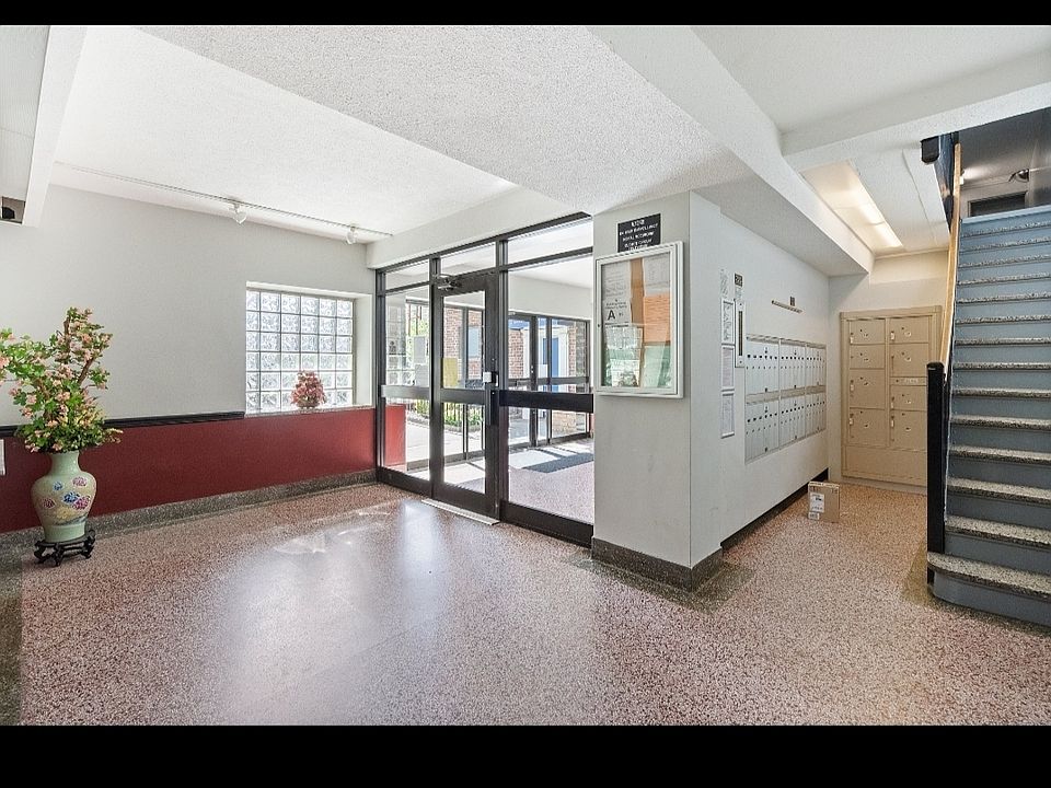 1st image of 32-23 88th St #202
