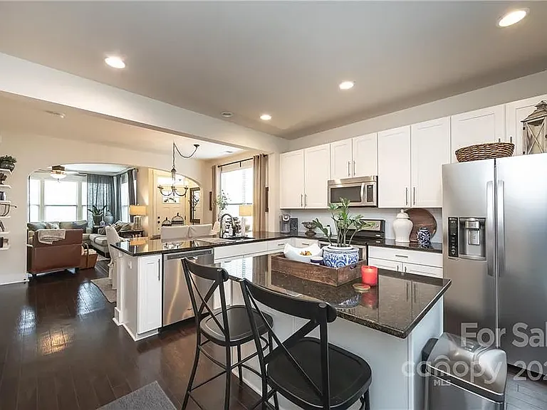 3264 Bending Birch Pl — Photo 9