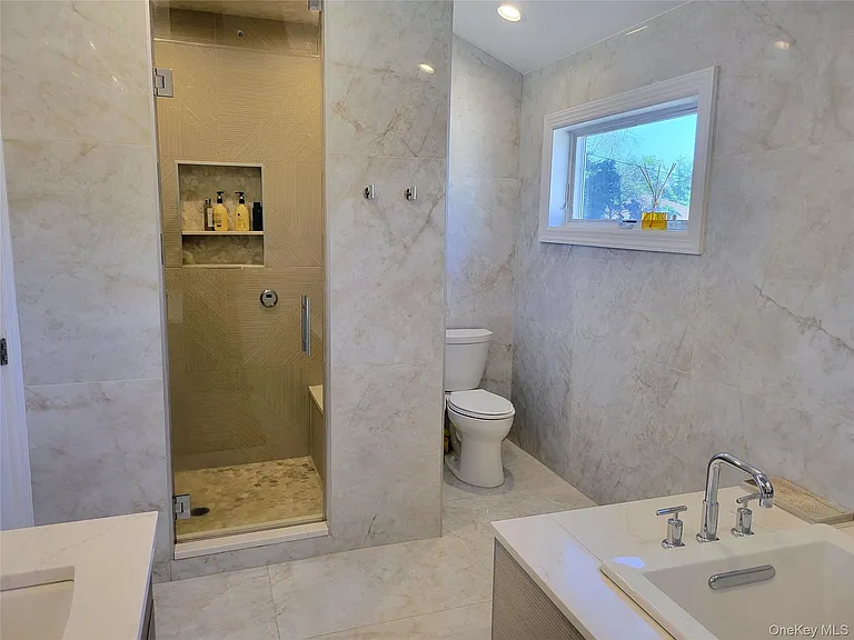650 Prescott Pl — Photo 17