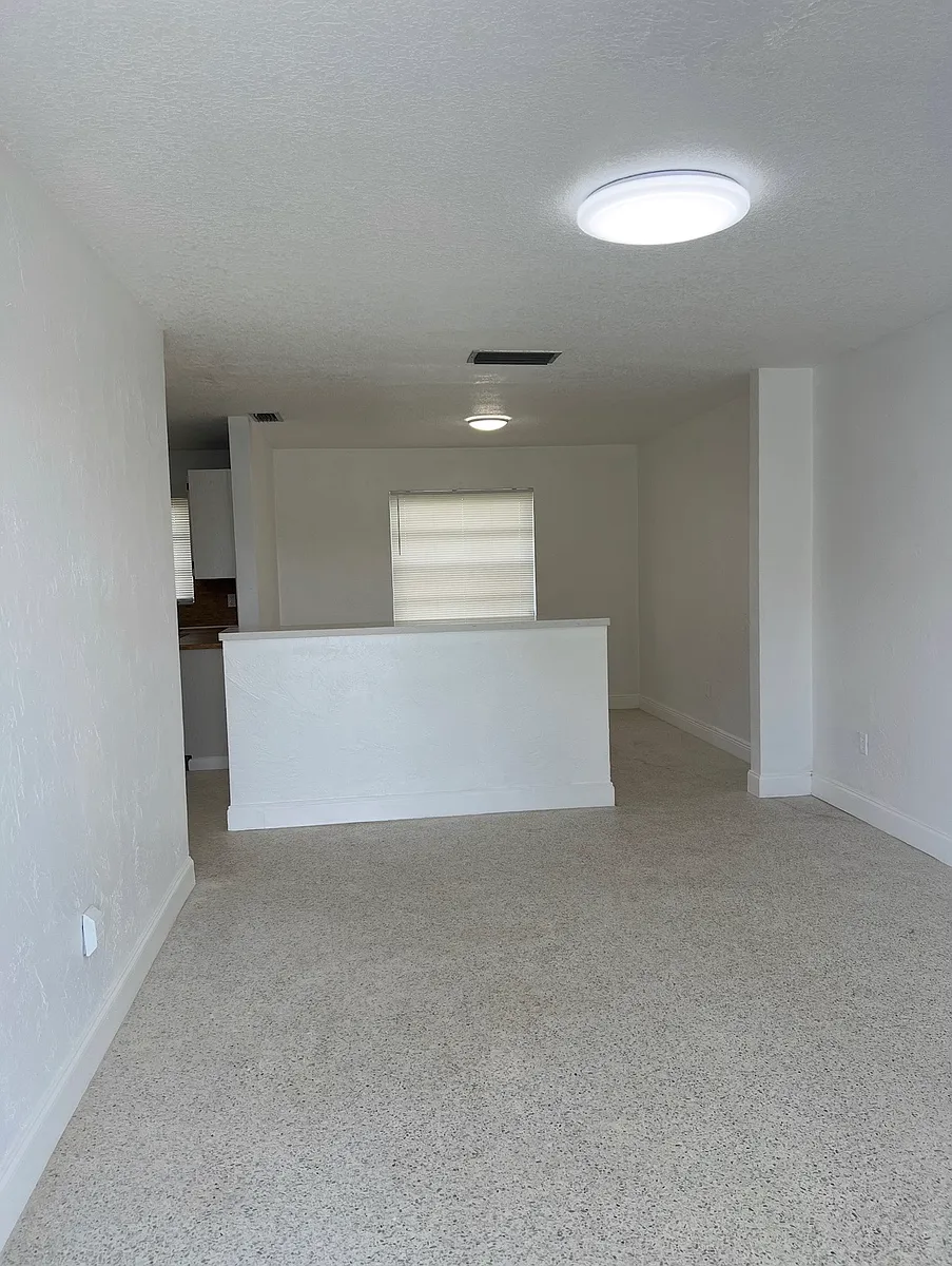 Building Photo - 16630 NW 45th Ave #16630