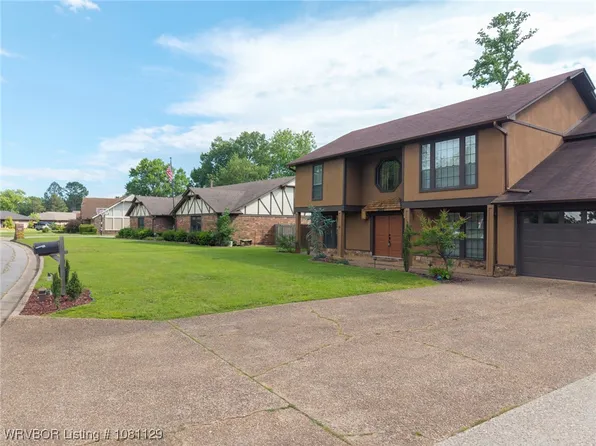 3012 S 96th St, Fort Smith, AR 72903