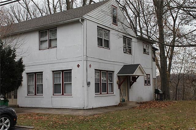 2nd image of 712 Delaware Ave