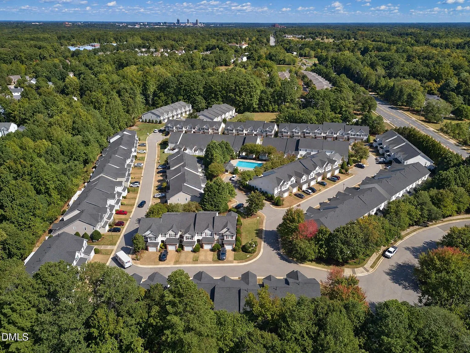 2 bed, 2.5 bath, $1,800 — Photo 4