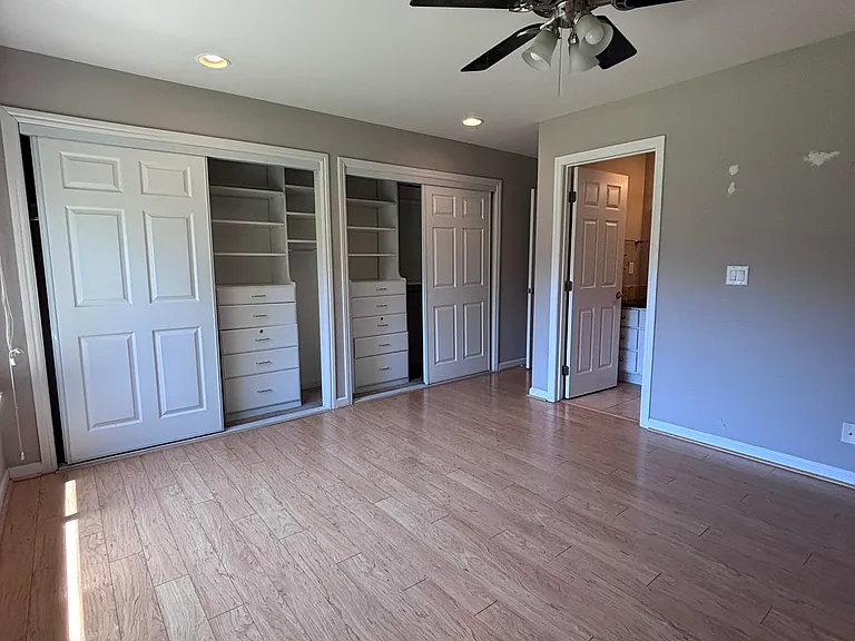 2348 Sawyer Ct — Photo 17