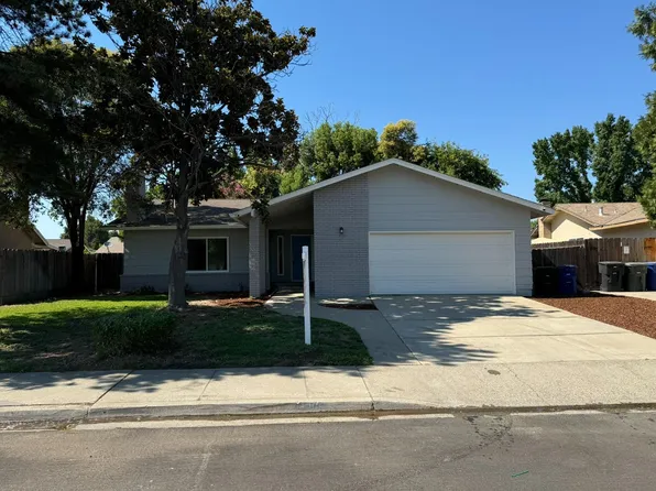 3205 Nightingale Dr, Modesto, CA 95356