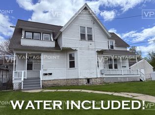 822 1/2 N Irwin Ave, Green Bay, WI 54302