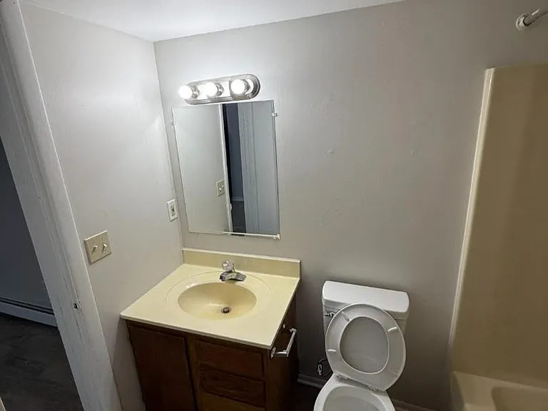 Unit Photo
