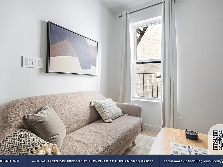 161 Prince St #8 — Photo 3
