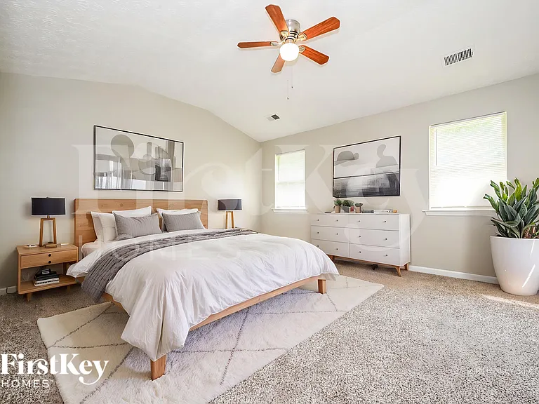 5992 Homestead Cir — Photo 9