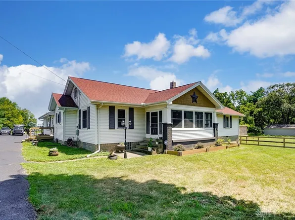 3024 Old Clifton Rd, Springfield, OH 45502
