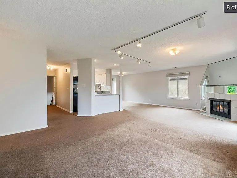 28 Carriage Pl — Photo 12