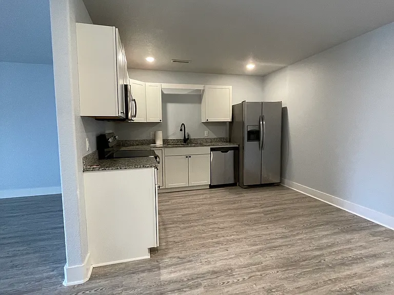218 S Mock St #3 — Photo 13