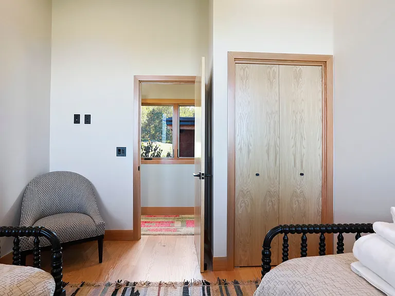 8425 Lee Hwy — Photo 28