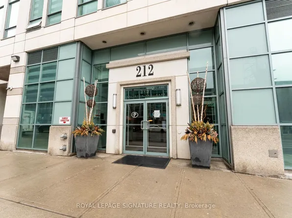 212 Eglinton Ave E #1411, Toronto, ON M4P 0A3