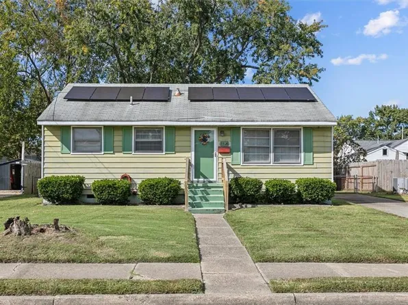 3326 Greenwood Dr, Hampton, VA 23666