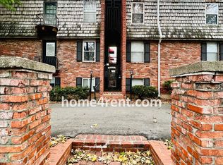 4333 Jarboe St APT 3, Kansas City, MO 64111