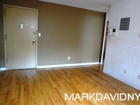 Rented by Mark David | media 29