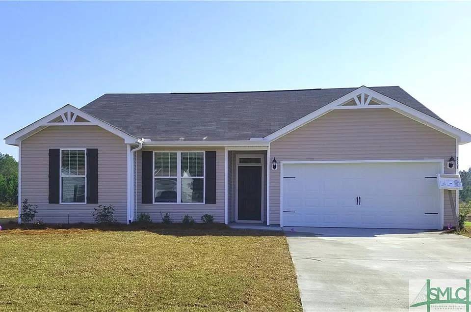 111 Willow Dr #12