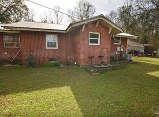 6475 Chestnut Rd, Molino, FL 32577