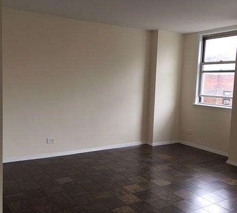 4th image of 245 E 19th St APT 11P