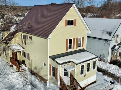 17 Arch Street, Laconia, NH, 03246