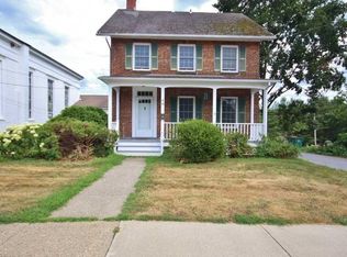 40 Broad St, Fishkill, NY 12524