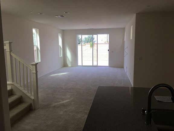 4th image of 3852 S Silver Oak Way